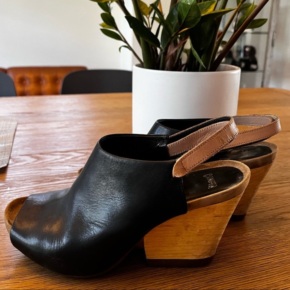 Camper Shoes - Camper chunky heel clog sandals